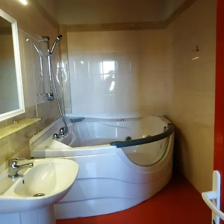 Aparthotel Shellman 4*