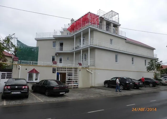 Shellman Aparthotel 4*