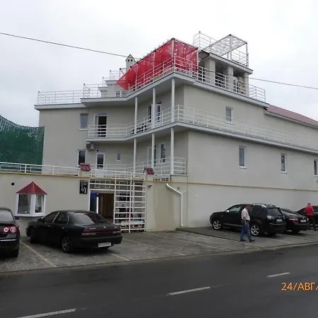 Shellman Hotel apartamentowy 4*